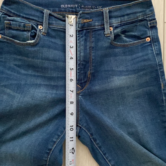 Worn Old Navy Flare High Rise - Picture 5 of 8